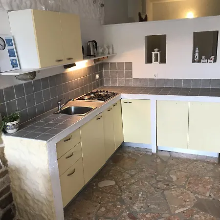 Ivancica Apartment Tisno